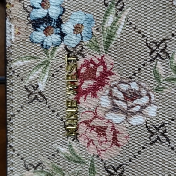 Nine West Women's Payton Small  Logofloral Tote Purse - Picture 5 of 9